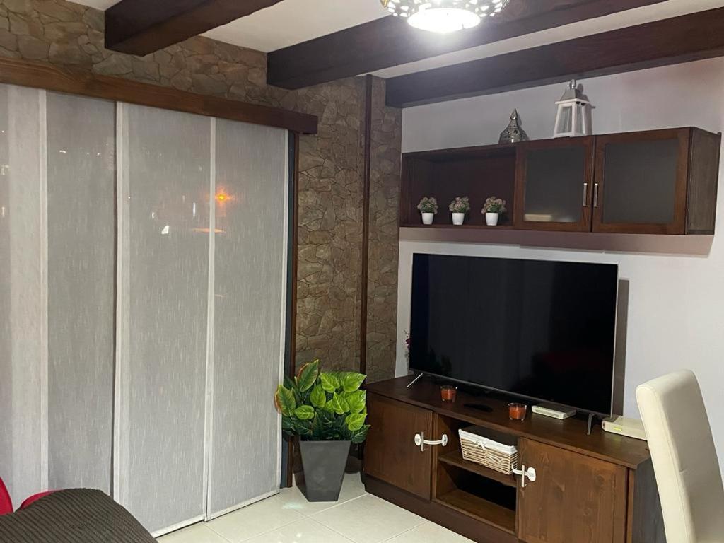 Vivienda Ubuntu Apartment Лос Лианос де Аридане Екстериор снимка
