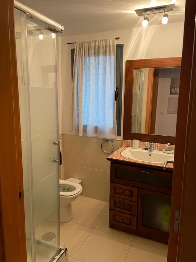 Vivienda Ubuntu Apartment Лос Лианос де Аридане Екстериор снимка