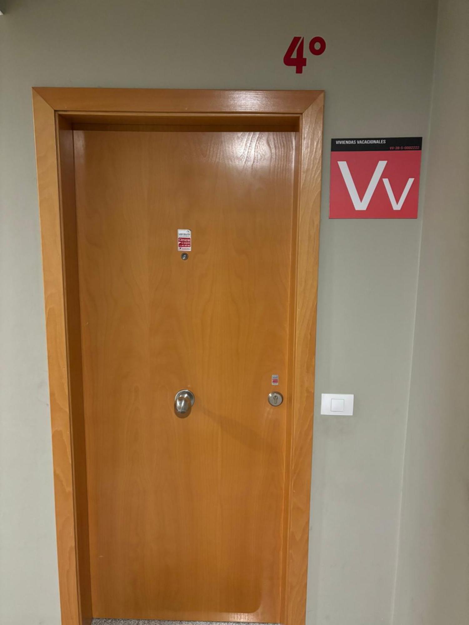Vivienda Ubuntu Apartment Лос Лианос де Аридане Екстериор снимка